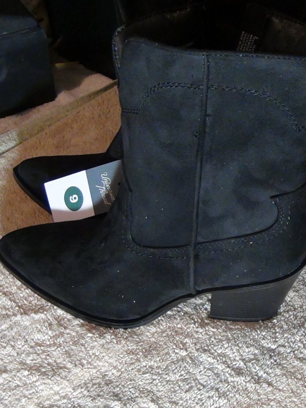 Women Dallas 2.5" Heels Ankle Western Bootie Universal Thread Size 9 Black